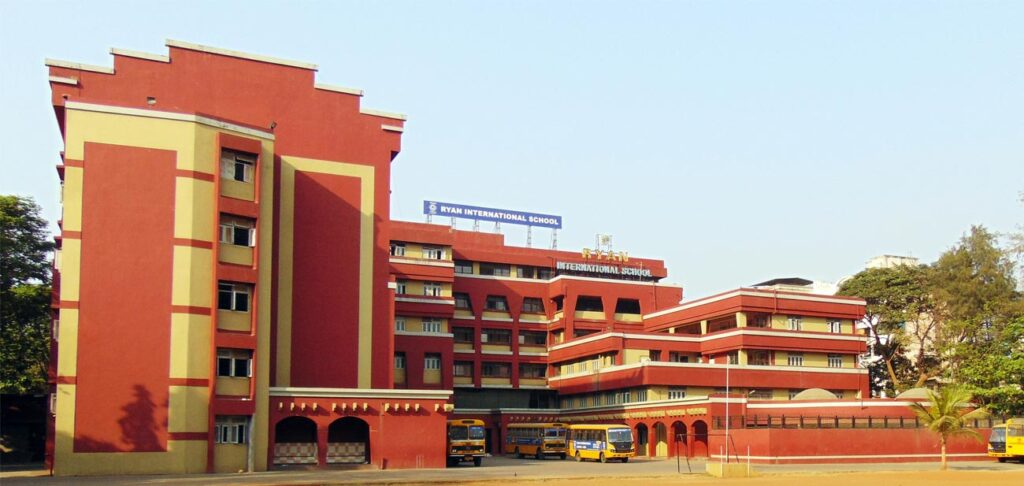 Ryan-Kharghar-12