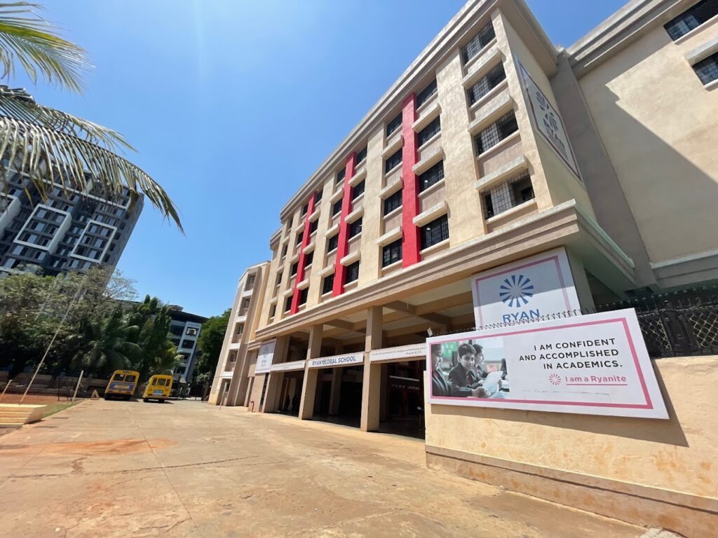 Ryan-Kharghar-8