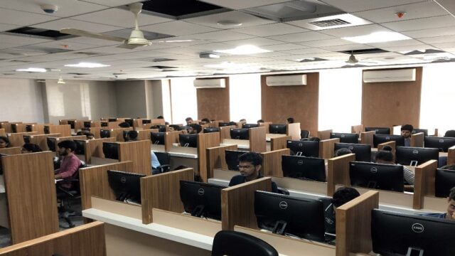 computer-lab-nmims-navi-mumbai-campus-1-
